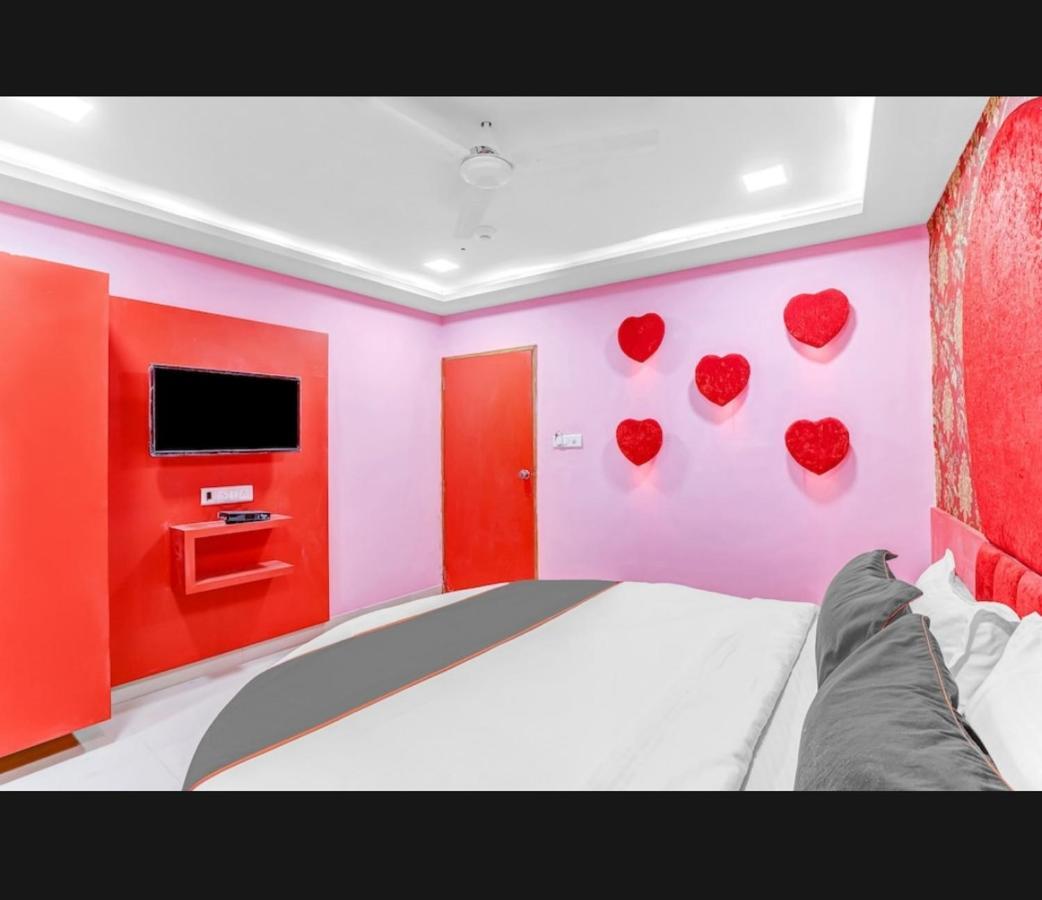 Hotel Bhavya Residency Ahmedabad Quarto foto